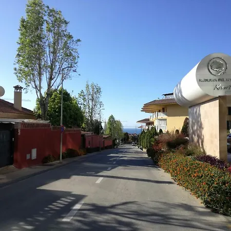 Apartment Av. Del Higueron