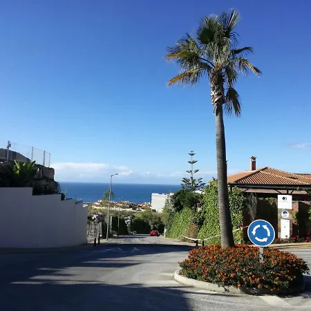 Av. Del Higueron * Torremuelle